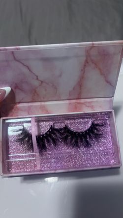 Mink eyelashes