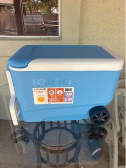 Igloo roller cooler 38 qt