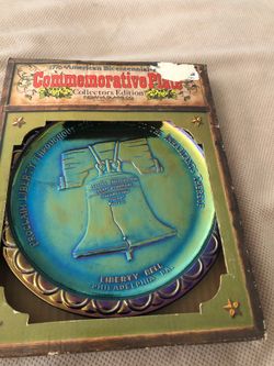 Commemorative plate
