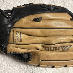 Mizuno Prospect Series Power Close II 11.5” Leather Baseball Glove RHT GPSL 1150