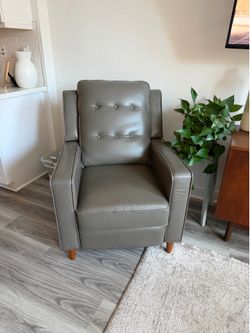 Like new mid century modern leather recliner