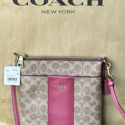 Coach Kitt Messenger Crossbody, New/Bolsa Coach crossbody, Nueva