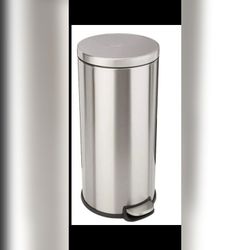 Tall kitchen Garbage Can 