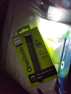 One blade Philips  Norelco