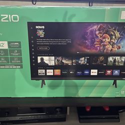 New Vizio 32” Tv