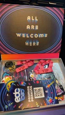 2 EDC Saturday & Sunday VIP Tickets + Premier Parking
