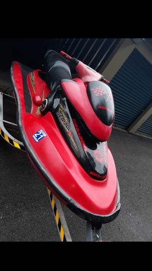 Photo Seadoo 2003 xp bombardier has two bluetooth speaker runs good nothing problem i have tittle for bout