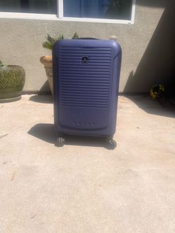 TAG Riverside luggage