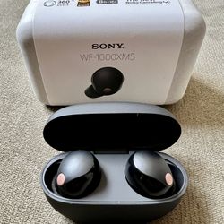 SONY WF-1000XM5 WIRELESS EARBUDS LIKE NEW