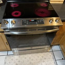 GE electric stove