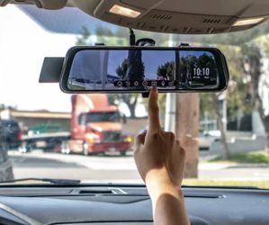 Dash Camera With 10” Monitor