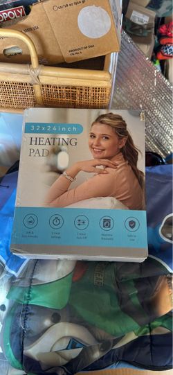 32x24 Inch Heating Pad in Box