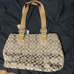 Clothing/ purses 