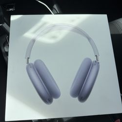 Authentic AIRPOD MAXES, LIKE NEW