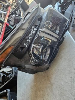 Hyundai Santa fe right Headlight oem