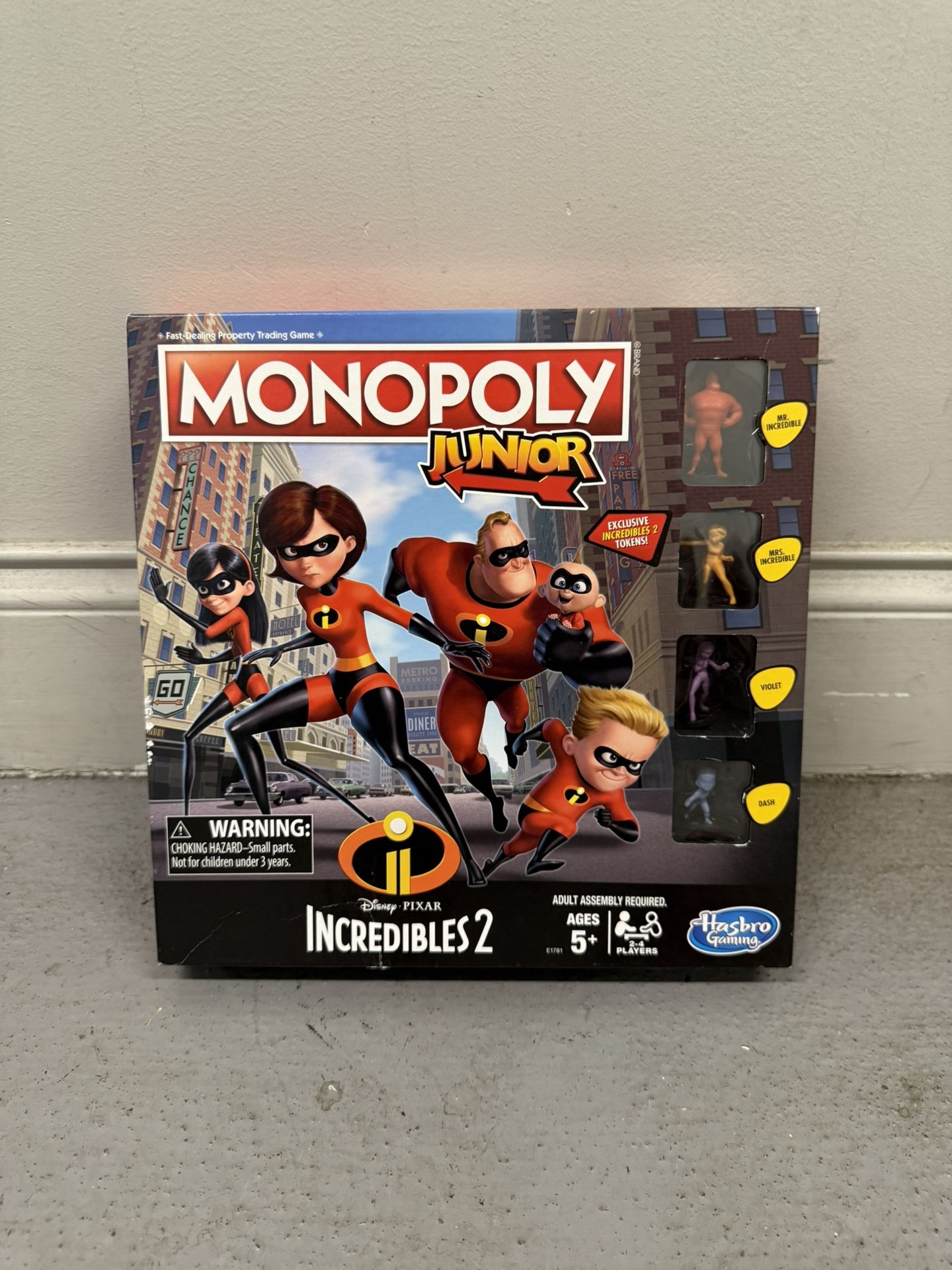 DISNEY PIXAR Monopoly Junior INCREDIBLES 2 Edition (Good condition) PICK UP IN CORNELIUS