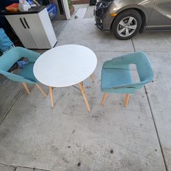 Round table 2 chairs set