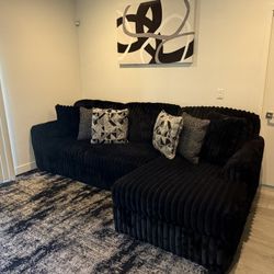 Modern Furniture Moving Sale – King Bedroom Set, Full Bedroom Set, Sectional Couch, Dining Table