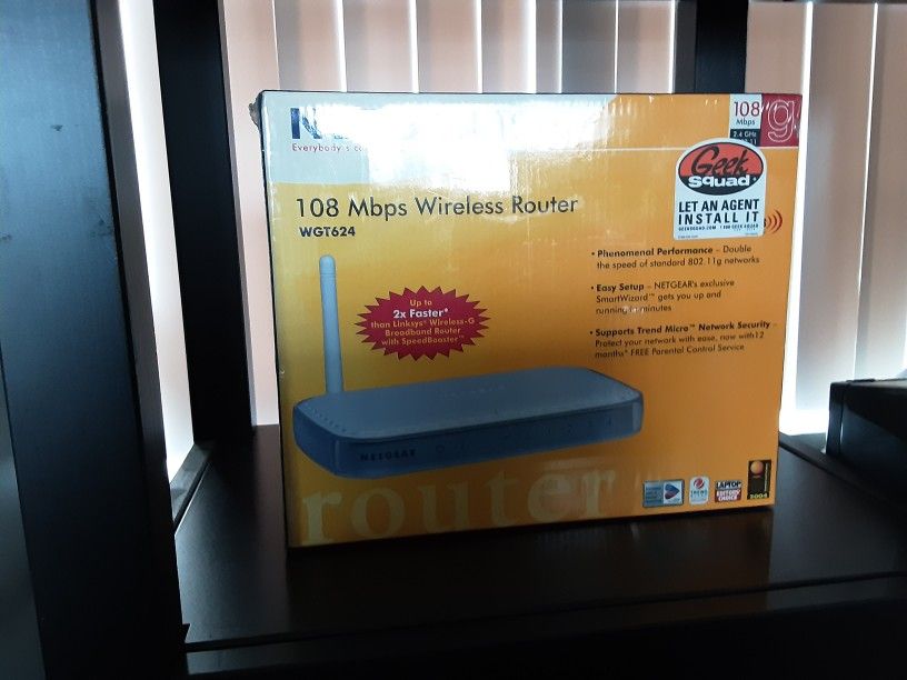 New NETGEAR WGT624 Wireless Router 108 Mbps Wireless 4-port