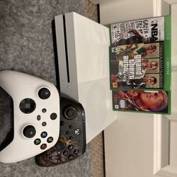 Xbox Open Box 4 Games And One Extra Controller Limited Edition And Comes With All The Cables And Wiring