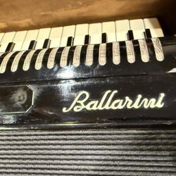 Vintage 1950’s- 1960’s Ballarini Accordion 