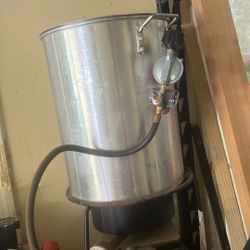 Large Outdoor Turkey Fryer/ Deep Fryer