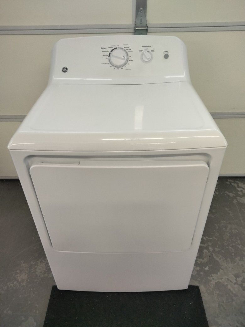 Nice GE Super Capacity Electric Dryer