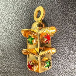 Magnificent pendant/charm in the form of a traffic light 18k yellow solid gold 2.7grams
