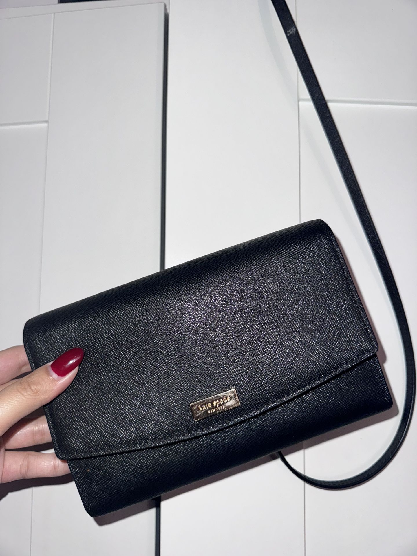 Kate Spade Crossbody Wallet