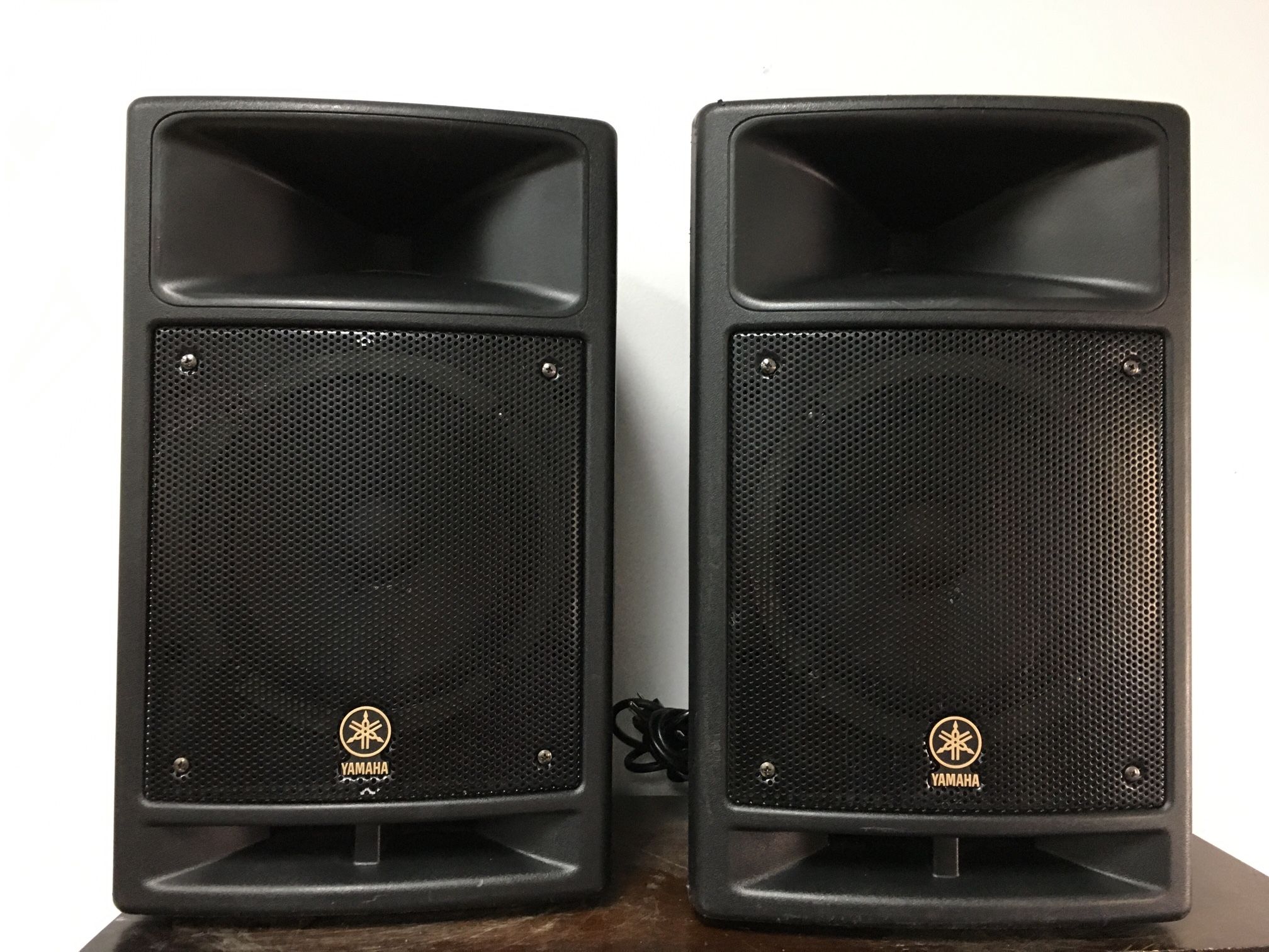 Yamaha Portable PA Sysyem Stagepass 300