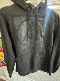 Volcano hoodie size M