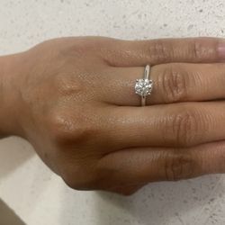 14 K  1  Carat Diamond Ring