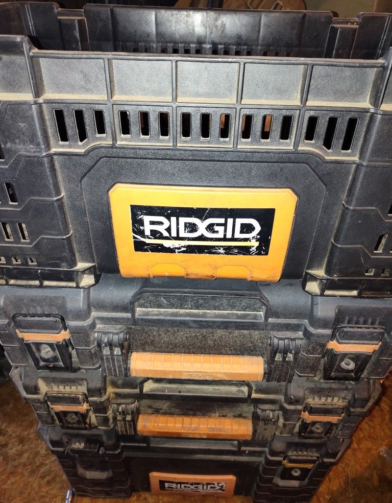 Ridid Stack Out