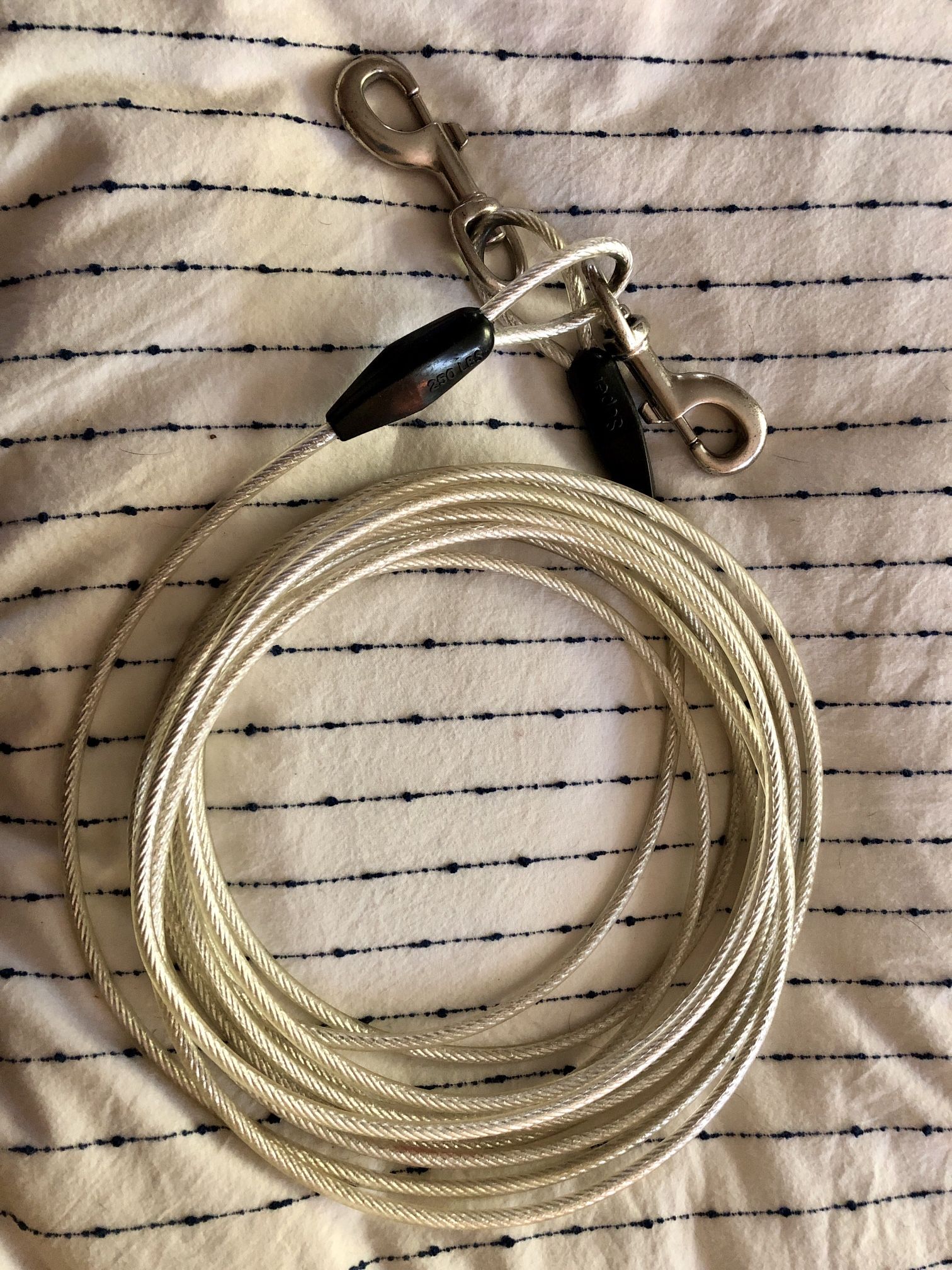 Dog tie-Out Cable Up To 250lb Large Dog