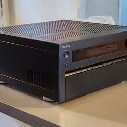 ONKYO AV Receiver