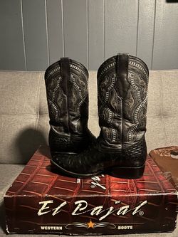 Black El pajal pointy ostrich boots