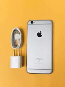 iPhone 6S (4.7”) 64GB Factory Unlocked