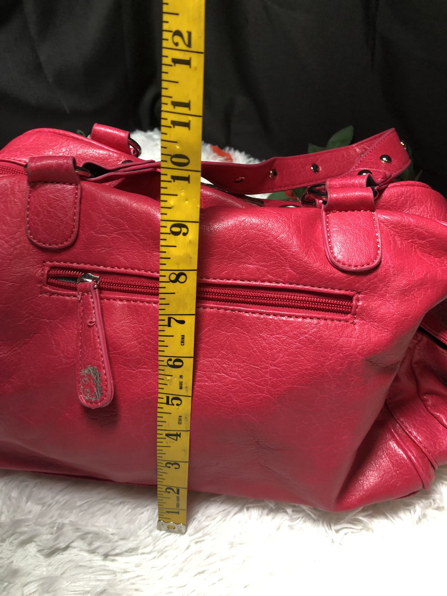 Betty Boop pink/black duffle bag for Sale in Round Rock, TX - OfferUp