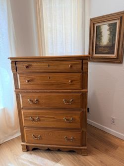 Tall Oak Wood 5-Drawer Chest Dresser