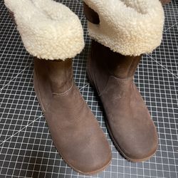 Merrill, NEW Women’s Size 8, Quality Waterproof Nubuck Leather, Fur and  Fleece Lined Boots, $30.00