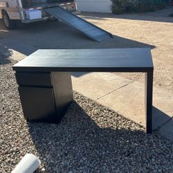 Free Desk