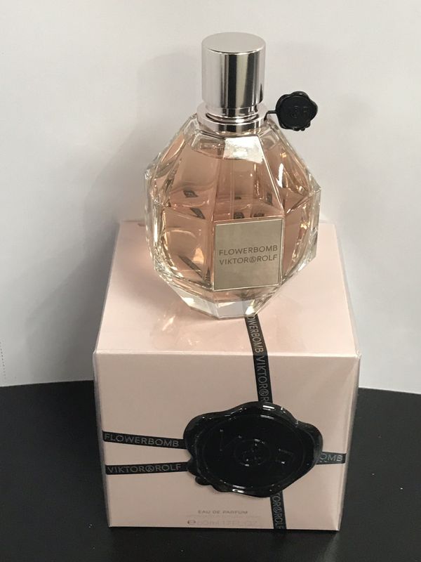 100 % authentic FLOWER BOMB BY VICTOR & ROLF PERFUME FOR WOMEN ...