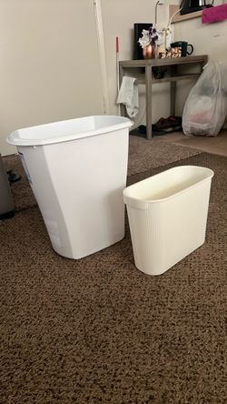 Two trash cansl