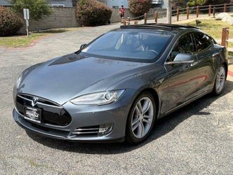 2013 Tesla Model S