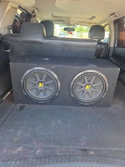 Kicker speakers and amp