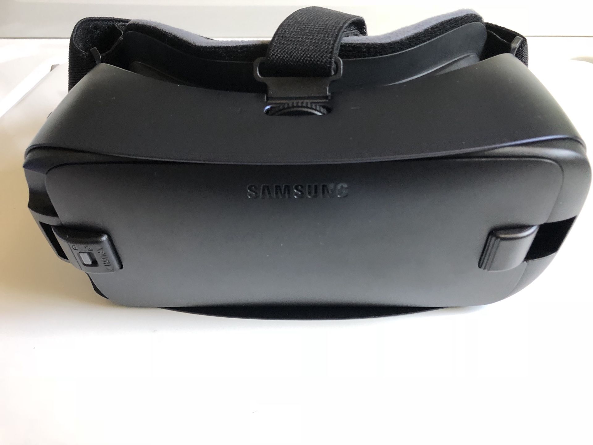 Original Samsung virtual reality glasses