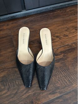 black mules