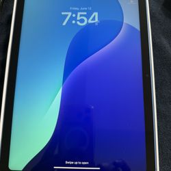 iPad (10 Th Generation)  64 GB /Wi -fi + Cellular /Color Light Blue