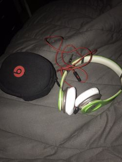 Beats Headphones, everything included