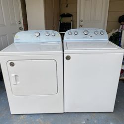 Whirlpool Washer And Dryer Like New 